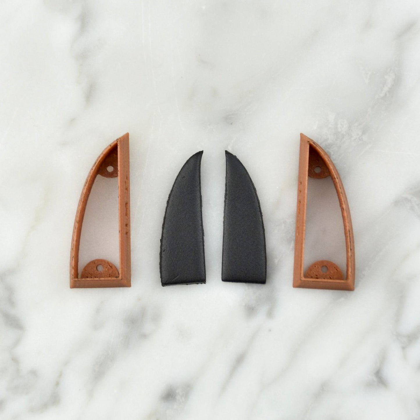 Right Angle Dagger Cutter (Mirrored)