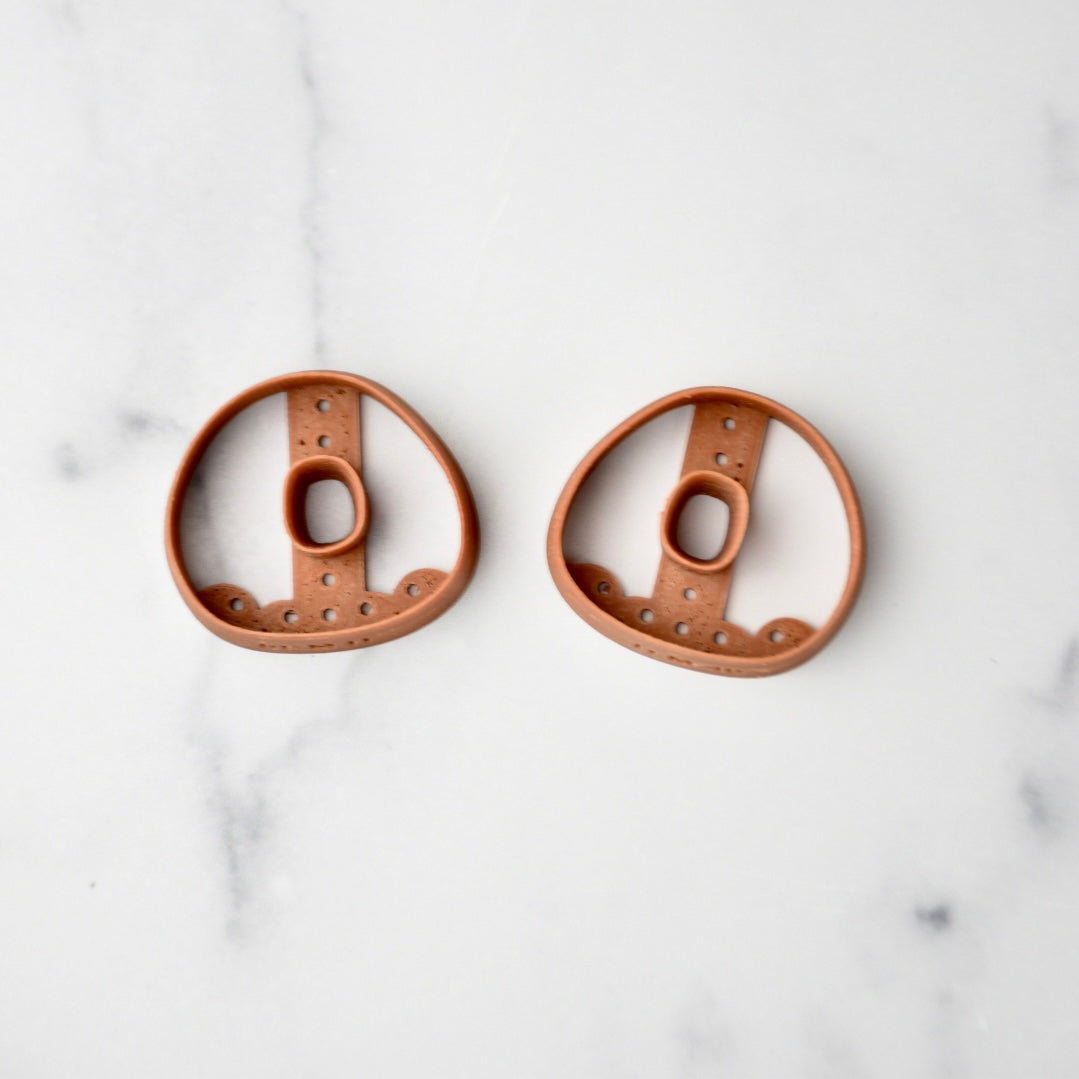 Organic Circle Donut No.4 Cutter (Mirrored)