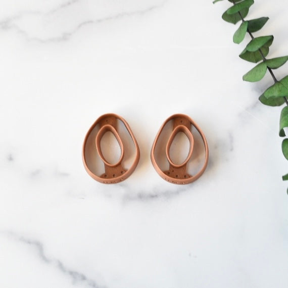 Organic Oval Donut No.1 (Mirrored) Cutters