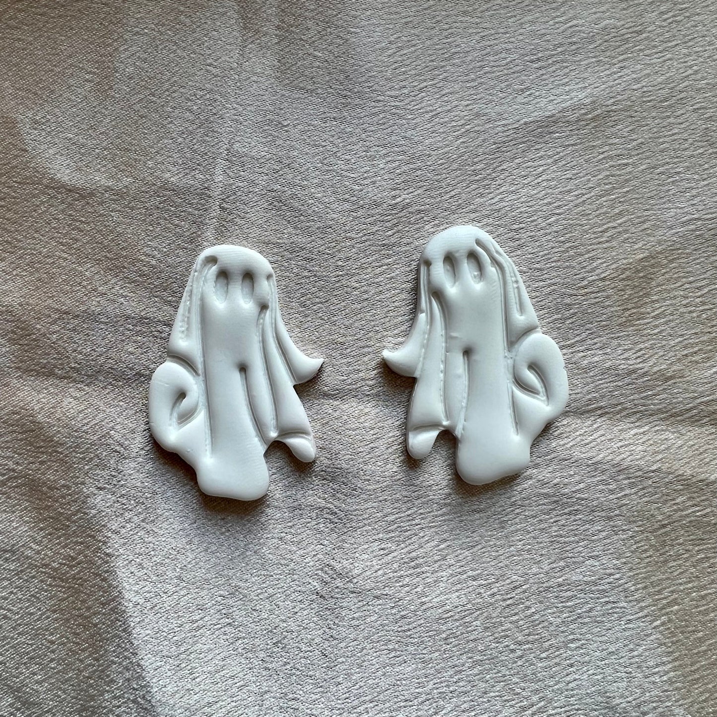 Ghost Cutter No. 2 (Mirrored)
